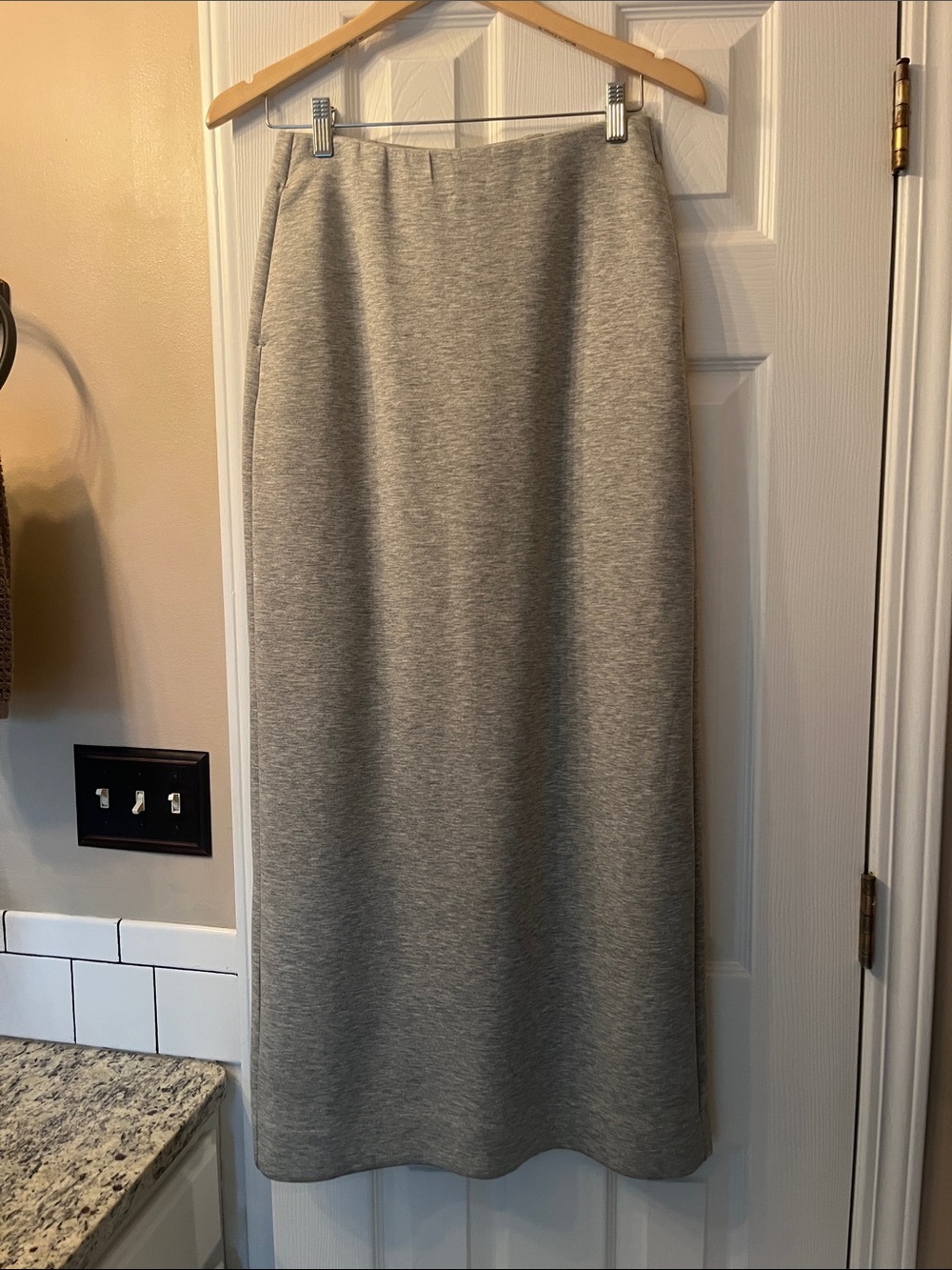 Athleisure Long soft skirt